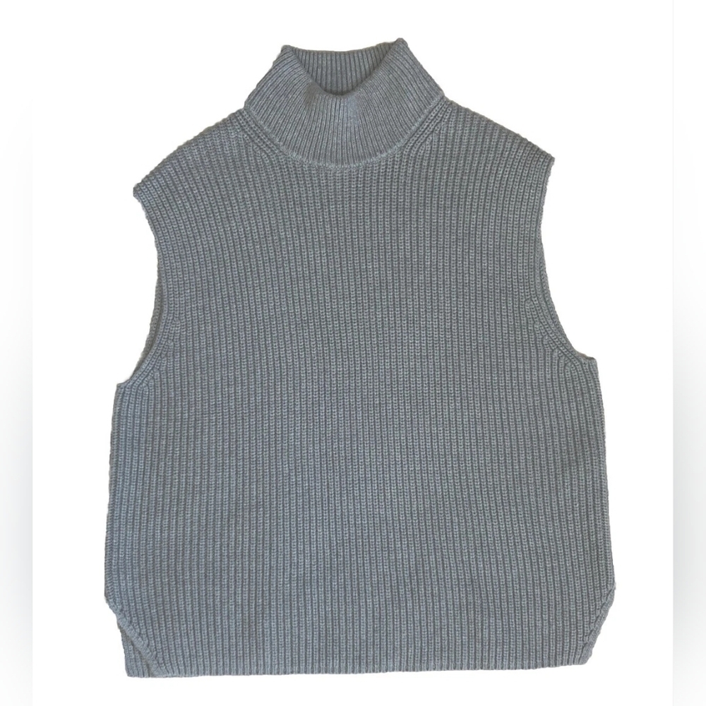NEW Abercrombie & Fitch Medium Turtleneck Sweater Vest Gray Modern Minimalist L